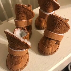Faux Shearling Insulated Winter Dog Sz 4 Booties - Set of 4